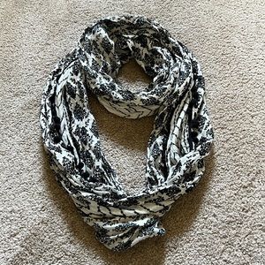 Loft infinity scarf